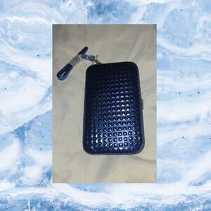 Blue Textured Wristlet NWOT